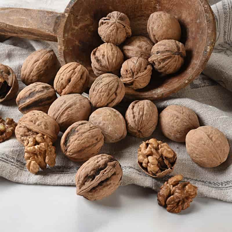 تصویر 1 از گردو تویسرکان درجه یک با پوست شکننده و تازه